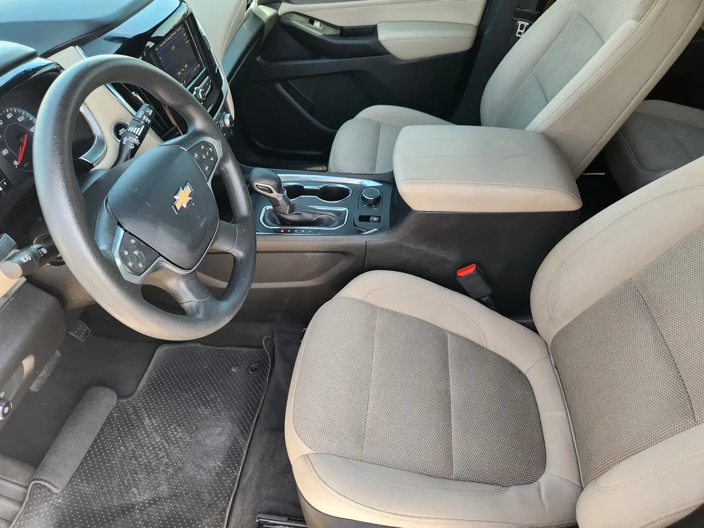2023 Chevrolet Traverse - $24,616
