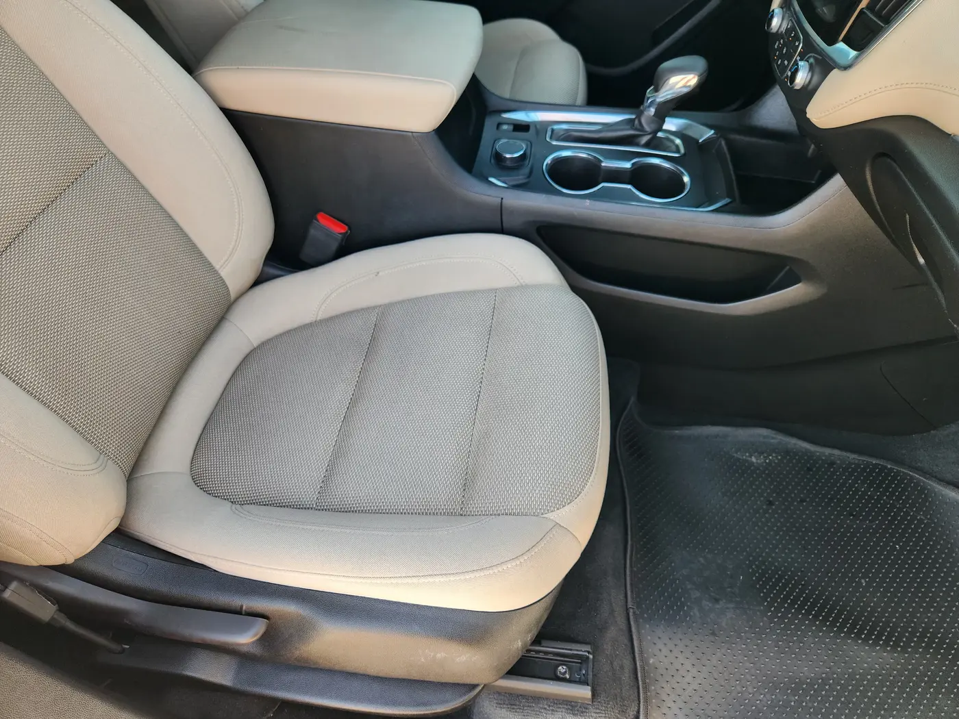 2023 Chevrolet Traverse - $24,616