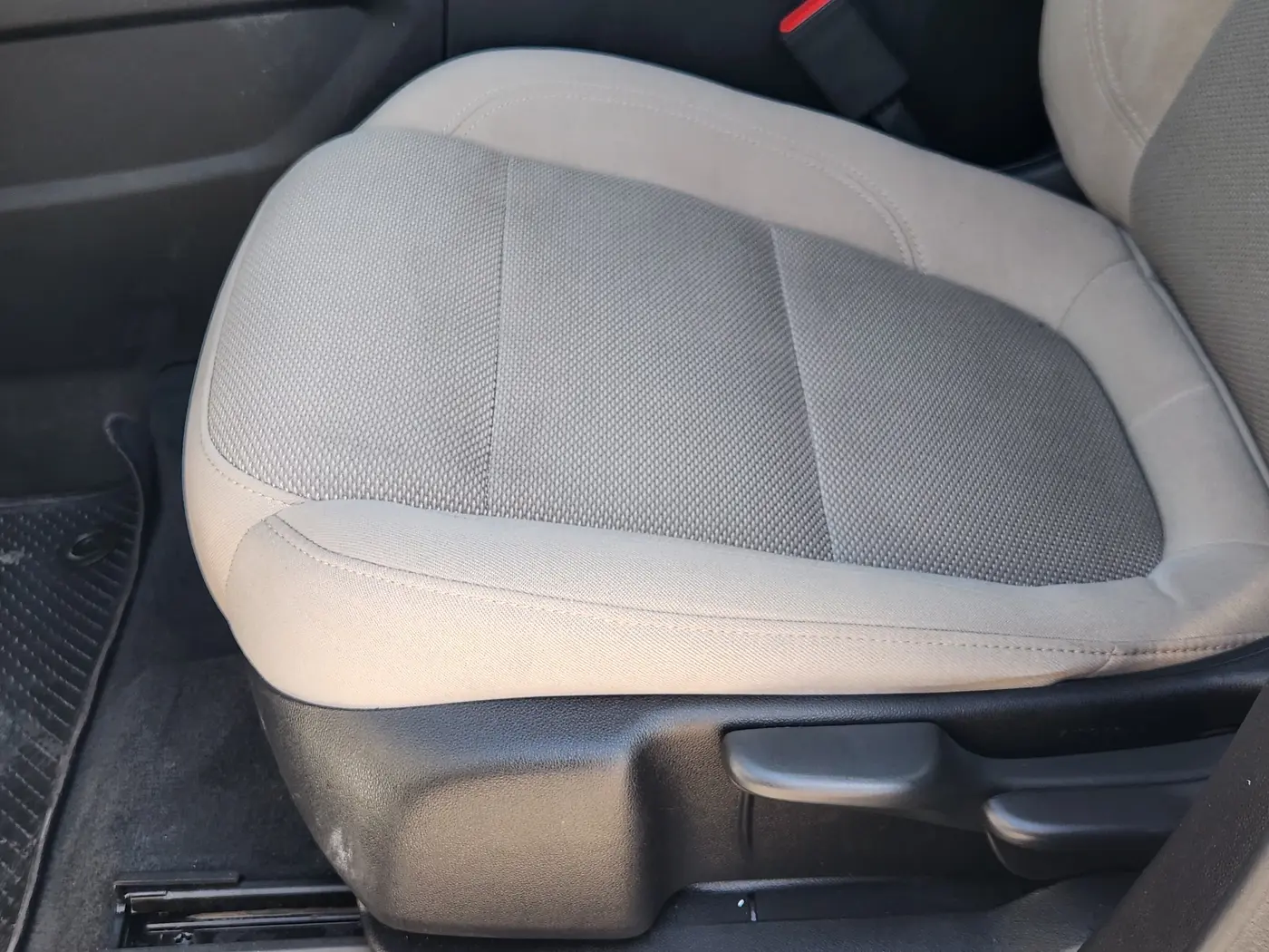 2023 Chevrolet Traverse - $24,616