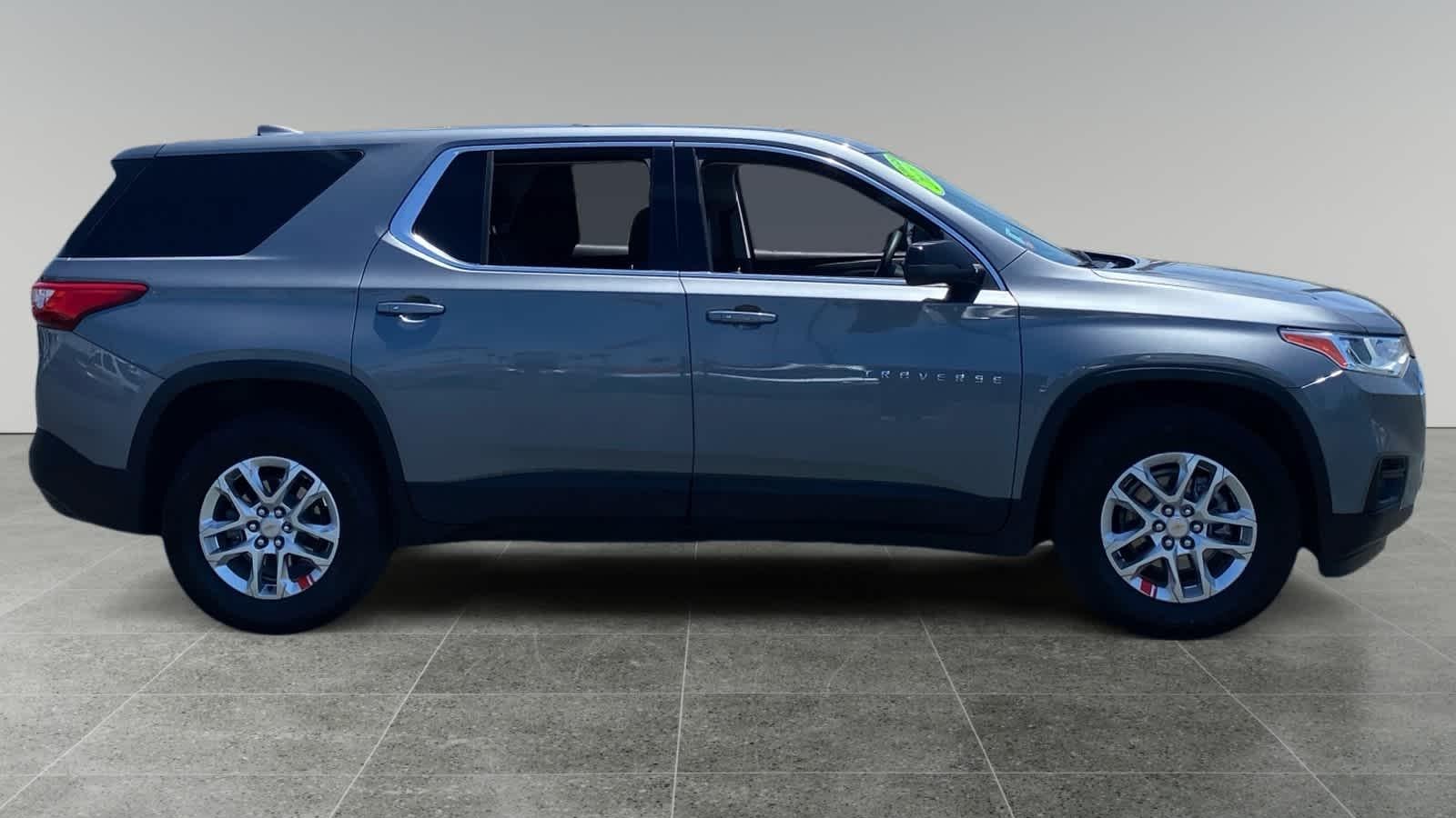 2021 Chevrolet Traverse LS
