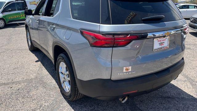 2023 Chevrolet Traverse LS