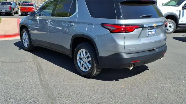2023 Chevrolet Traverse LS