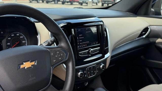 2022 Chevrolet Traverse LS