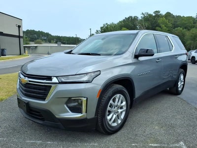 2023 Chevrolet Traverse LS 4DR SUV W/1LS