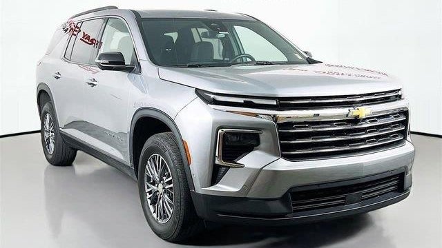 Preowned 2024 Chevrolet Traverse LT for Sale
