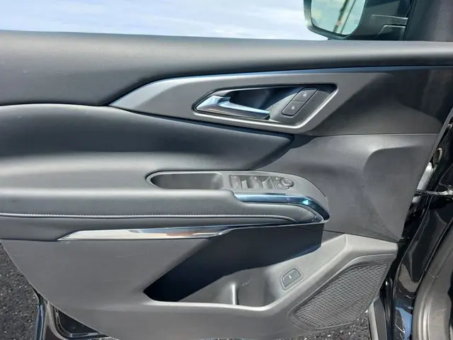 2026 Chevrolet Traverse - $37,625