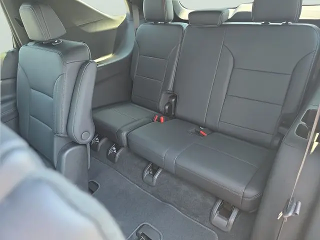 2026 Chevrolet Traverse - $37,625