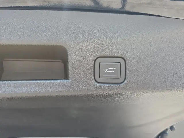 2026 Chevrolet Traverse - $37,625