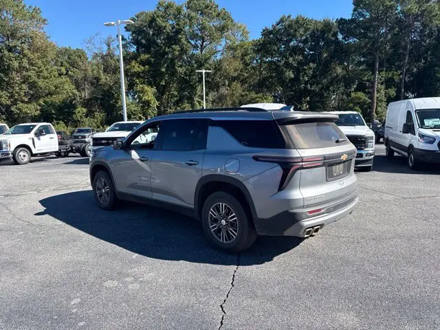 2024 Chevrolet Traverse - $32,599