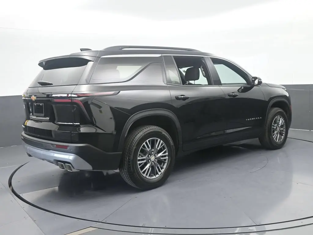 2026 Chevrolet Traverse - $36,054
