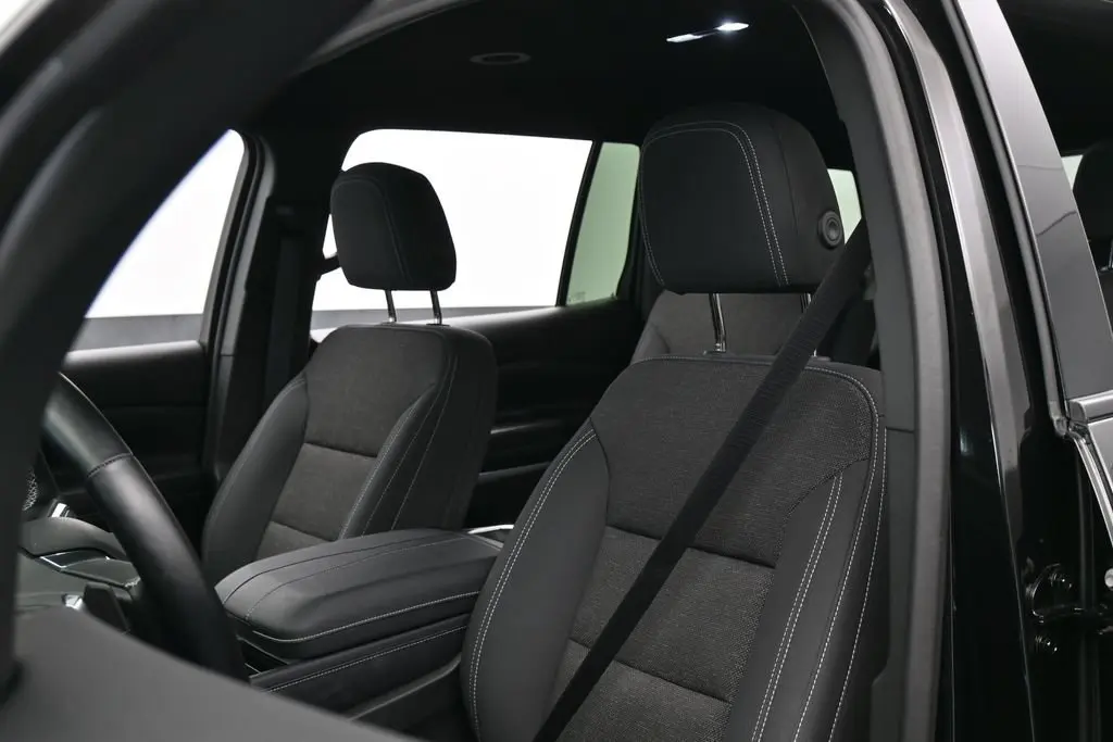 2026 Chevrolet Traverse - $36,054