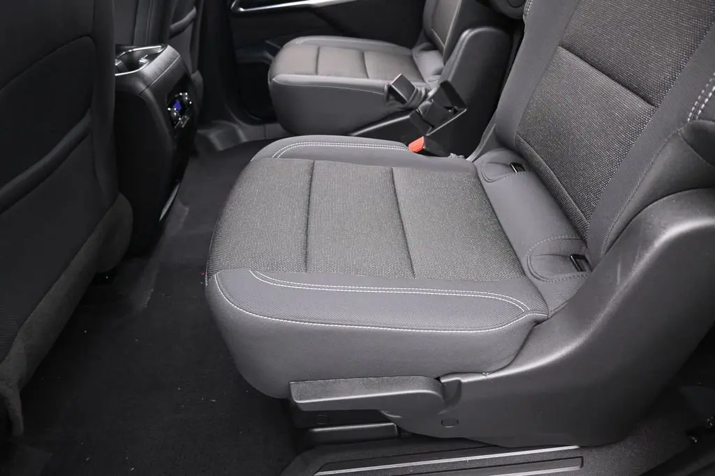 2026 Chevrolet Traverse - $36,054