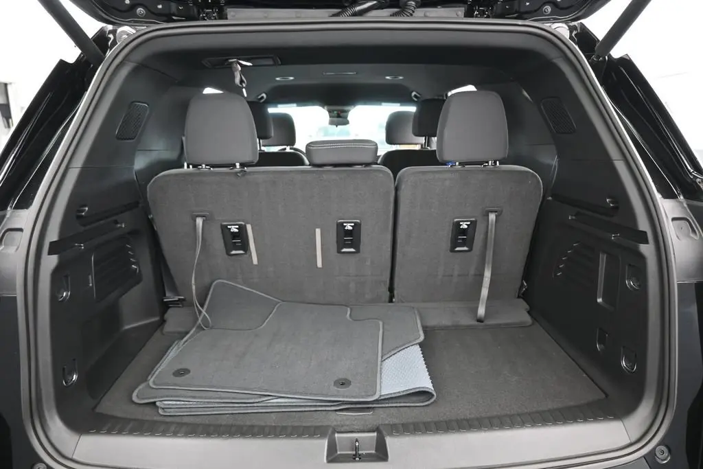 2026 Chevrolet Traverse - $36,054