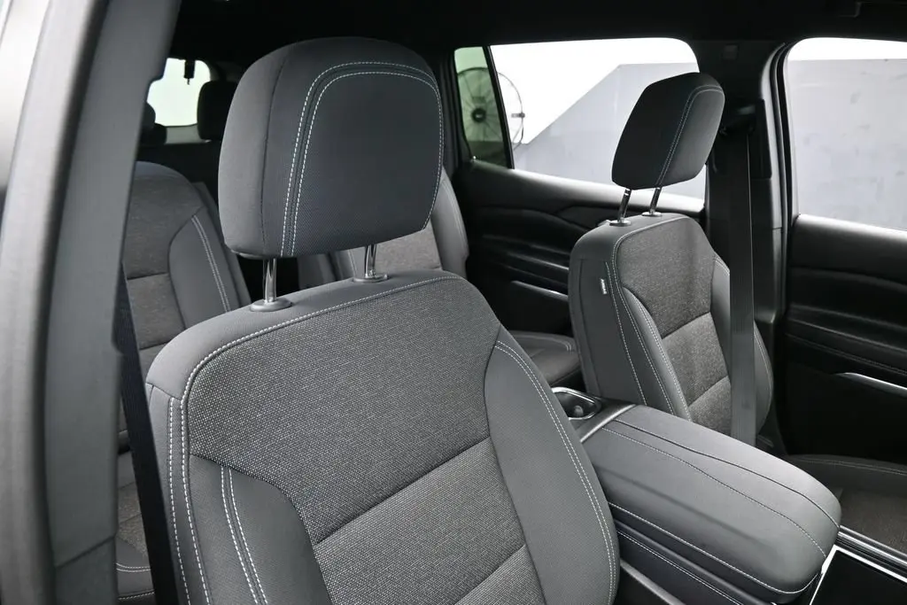 2026 Chevrolet Traverse - $36,054