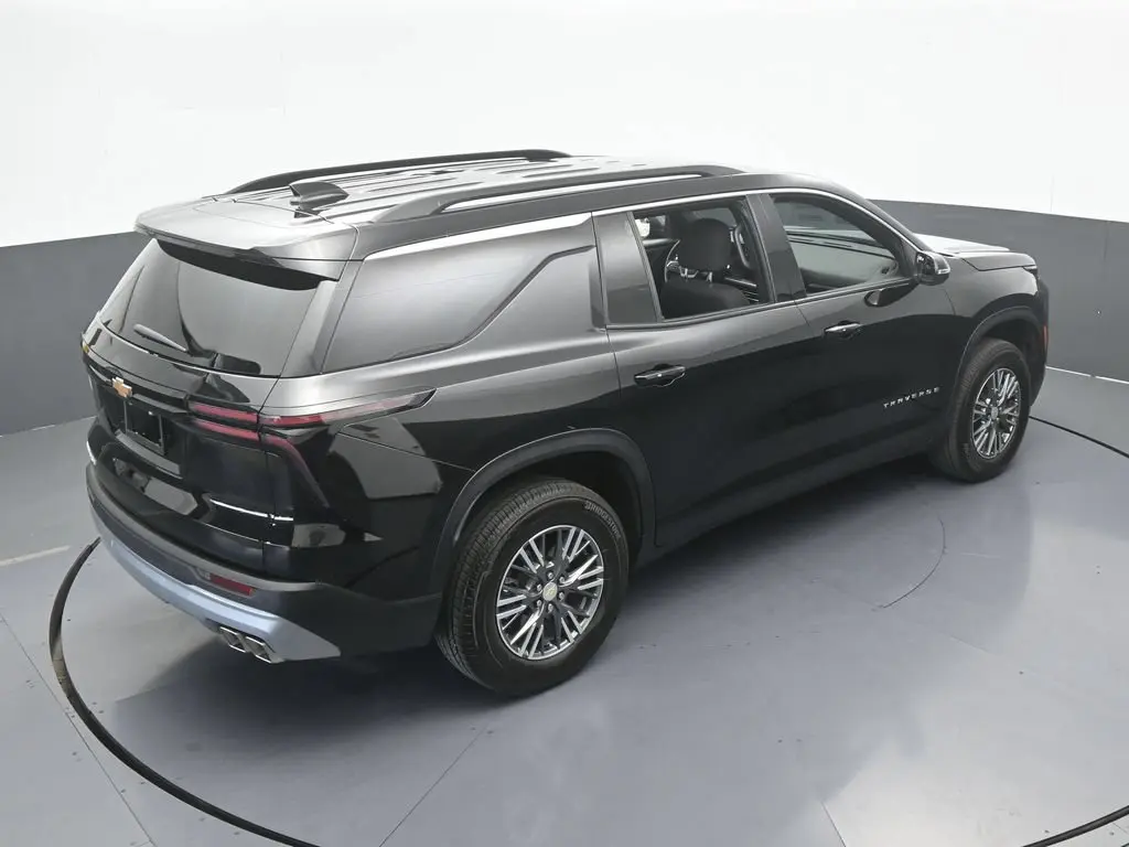 2026 Chevrolet Traverse - $36,054