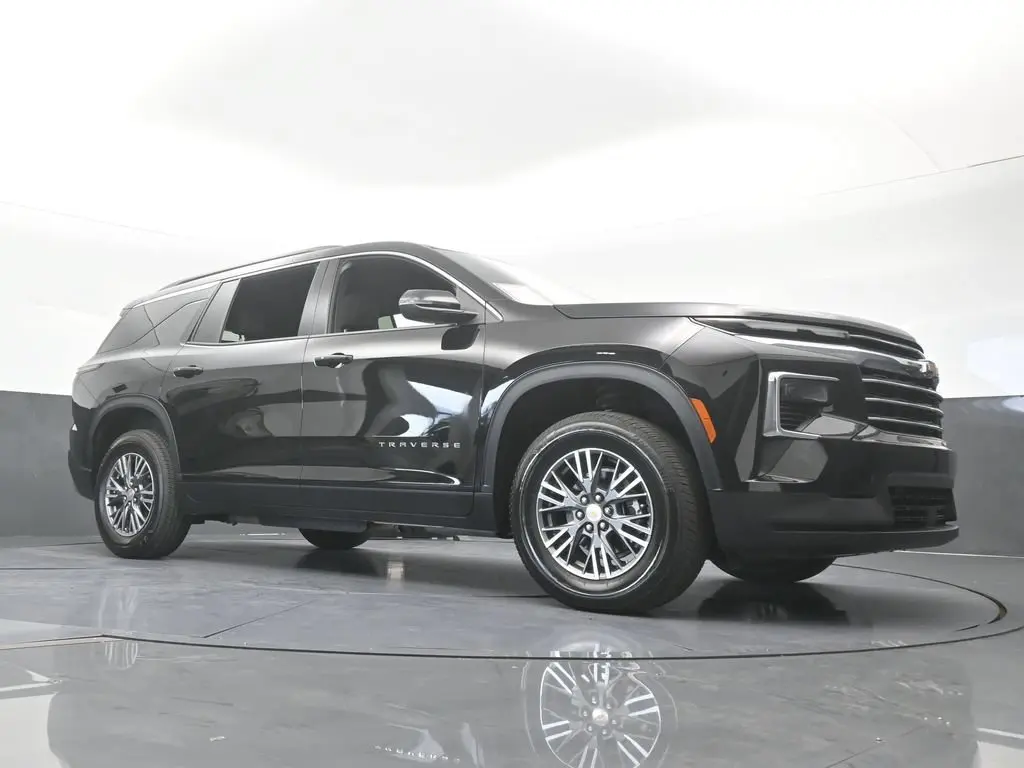2026 Chevrolet Traverse - $36,054