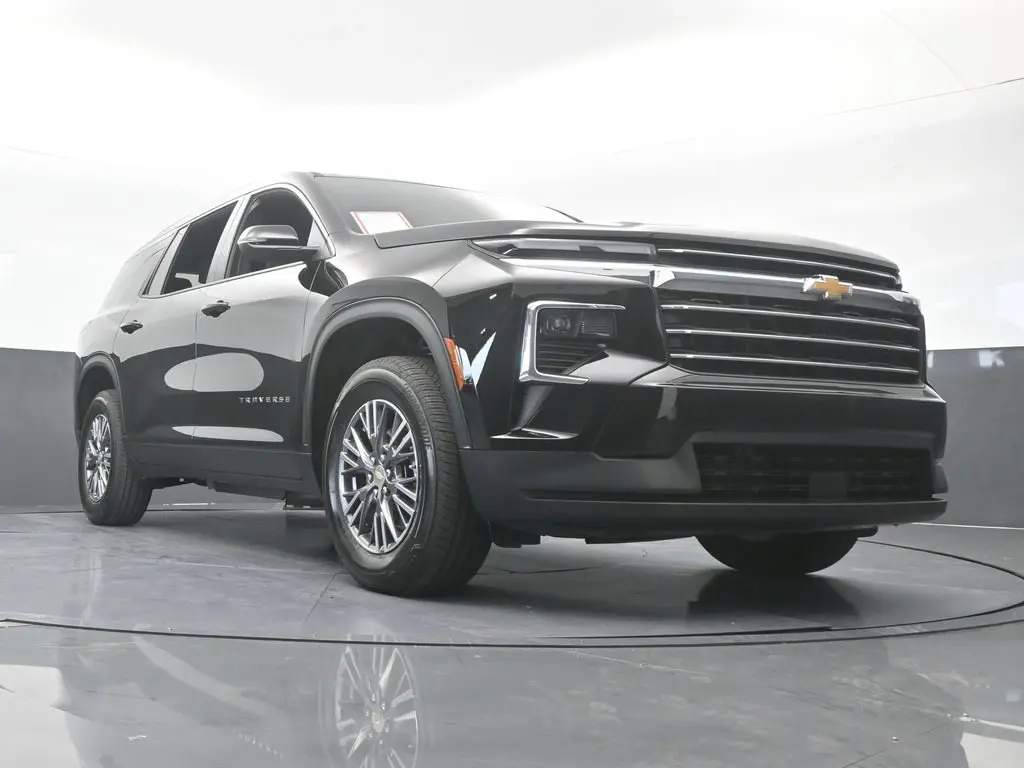 2026 Chevrolet Traverse - $36,054