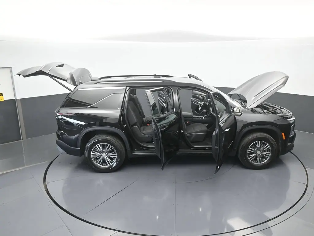 2026 Chevrolet Traverse - $36,054