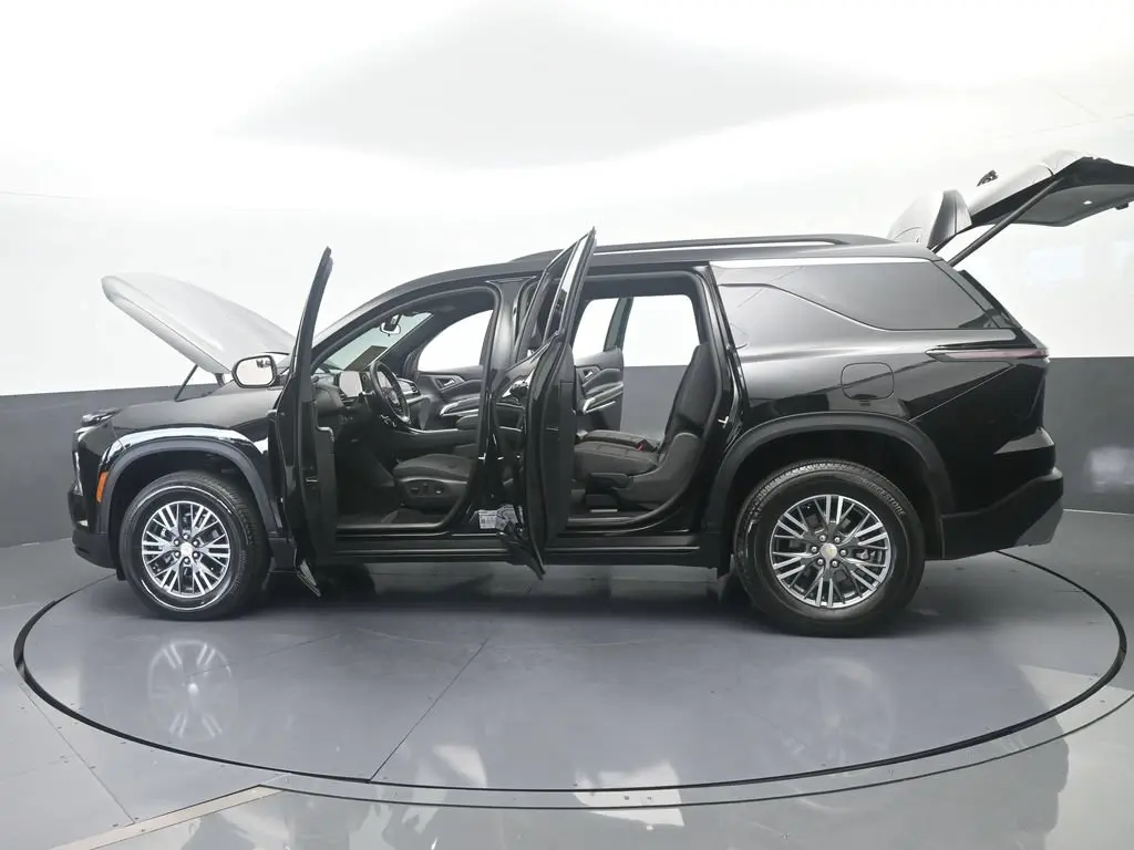 2026 Chevrolet Traverse - $36,054