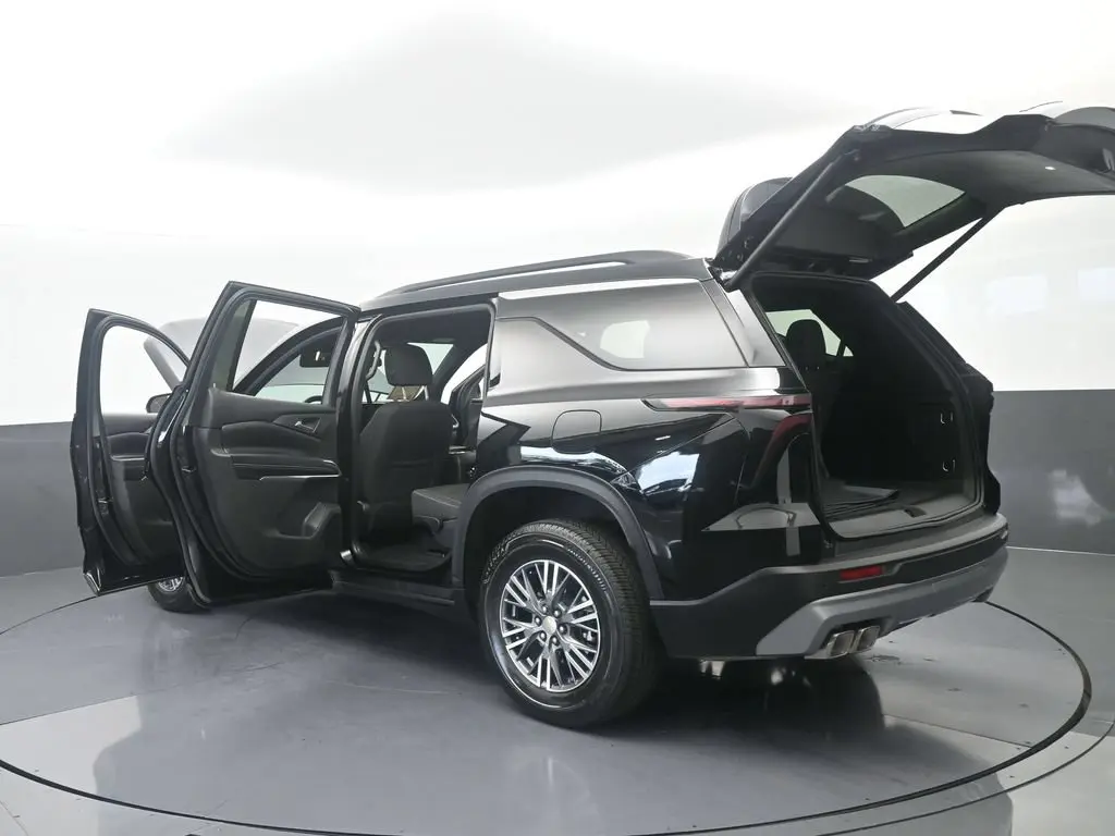 2026 Chevrolet Traverse - $36,054