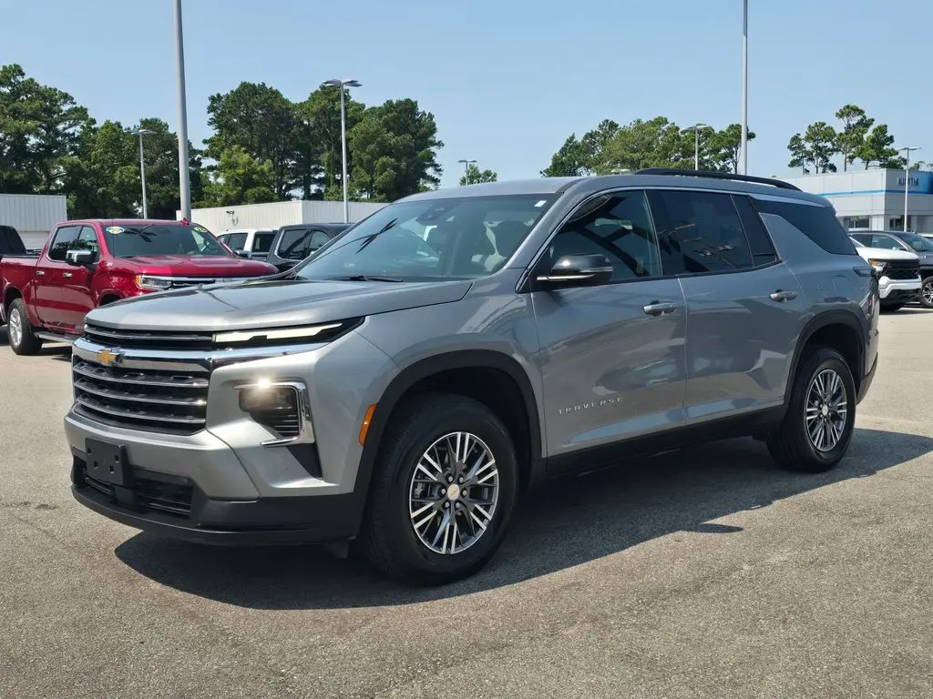 2026 Chevrolet Traverse - $38,904