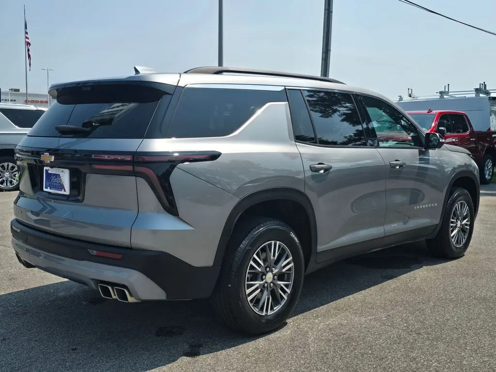 2026 Chevrolet Traverse - $38,904