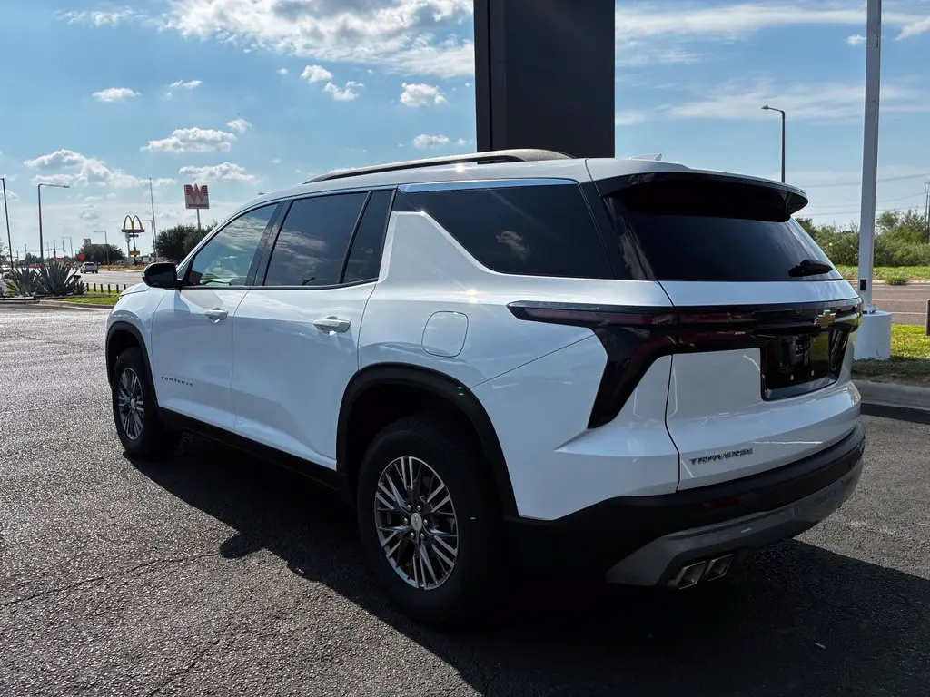 2026 Chevrolet Traverse - $37,525
