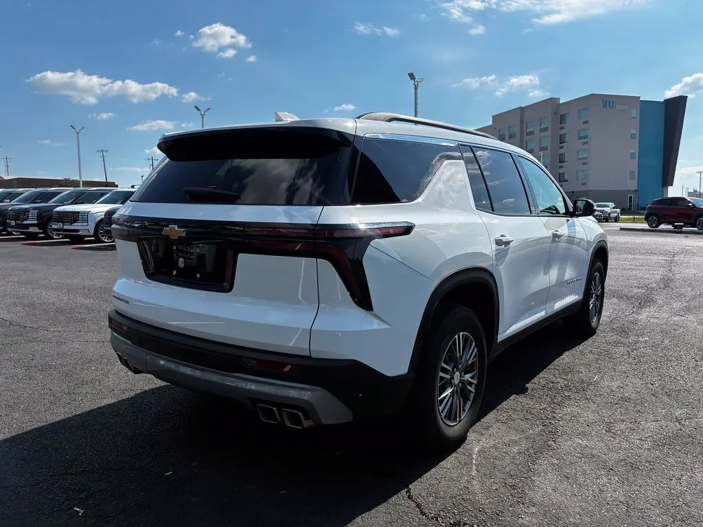 2026 Chevrolet Traverse - $37,525