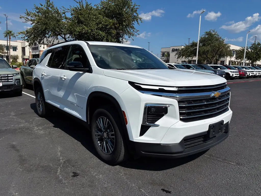 2026 Chevrolet Traverse - $37,525