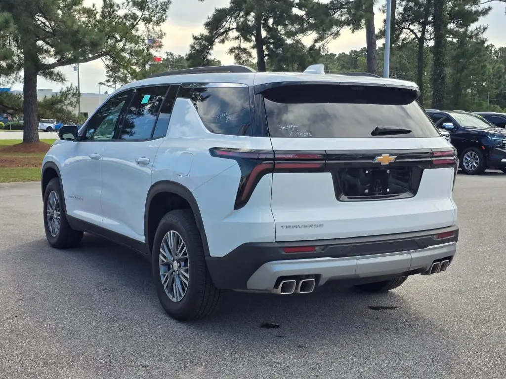 2026 Chevrolet Traverse - $38,399