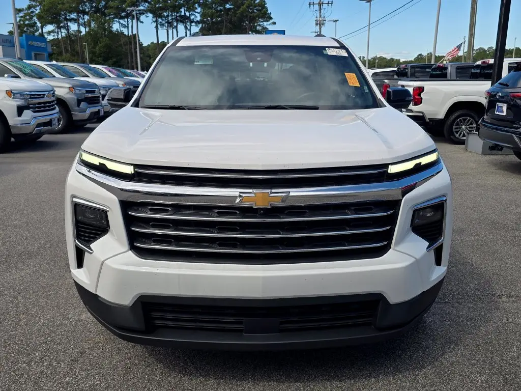 2026 Chevrolet Traverse - $38,399