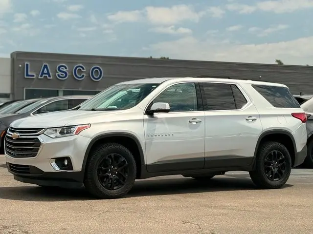 2020 Chevrolet Traverse - $14,500