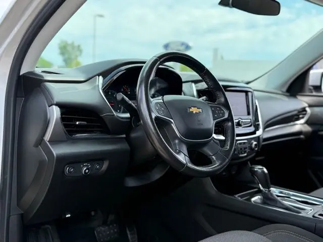 2020 Chevrolet Traverse - $14,500