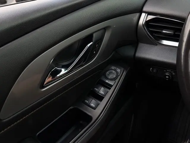 2020 Chevrolet Traverse - $14,500