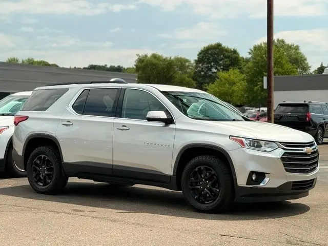 2020 Chevrolet Traverse - $14,500