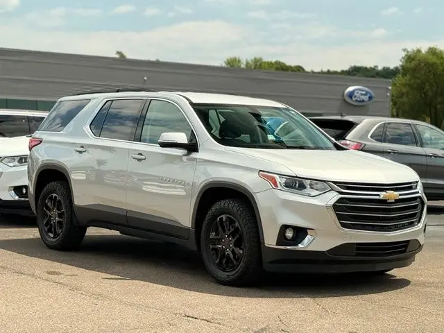 2020 Chevrolet Traverse - $14,500