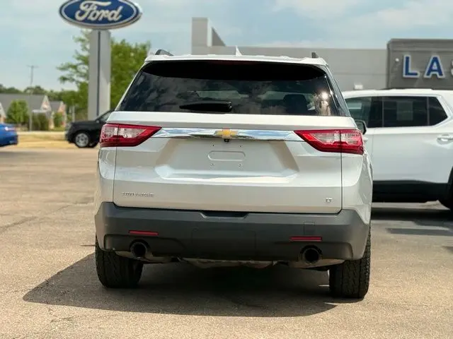 2020 Chevrolet Traverse - $14,500