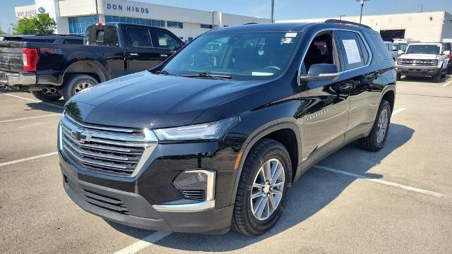 2022 Chevrolet Traverse LT Cloth