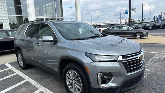 2023 Chevrolet Traverse LT Cloth