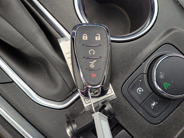 2023 Chevrolet Traverse - $25,570