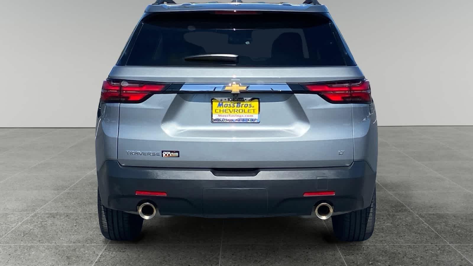 2023 Chevrolet Traverse LT Cloth