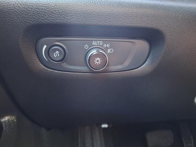 2023 Chevrolet Traverse - $23,976