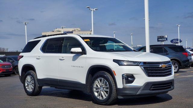Preowned 2023 Chevrolet Traverse LT Cloth for Sale