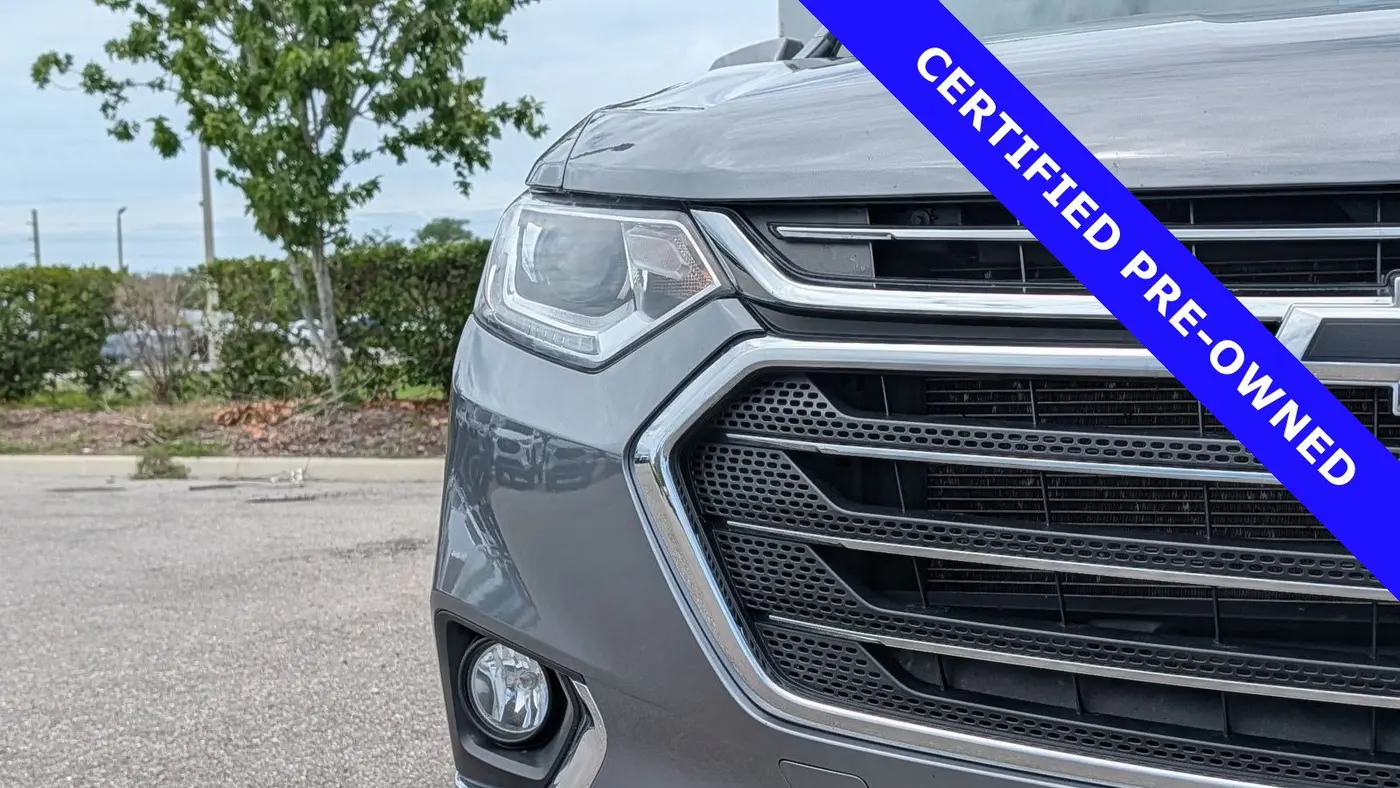 2020 Chevrolet Traverse LT Cloth