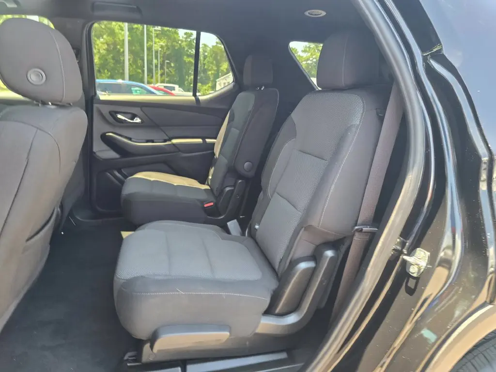 2023 Chevrolet Traverse - $27,909