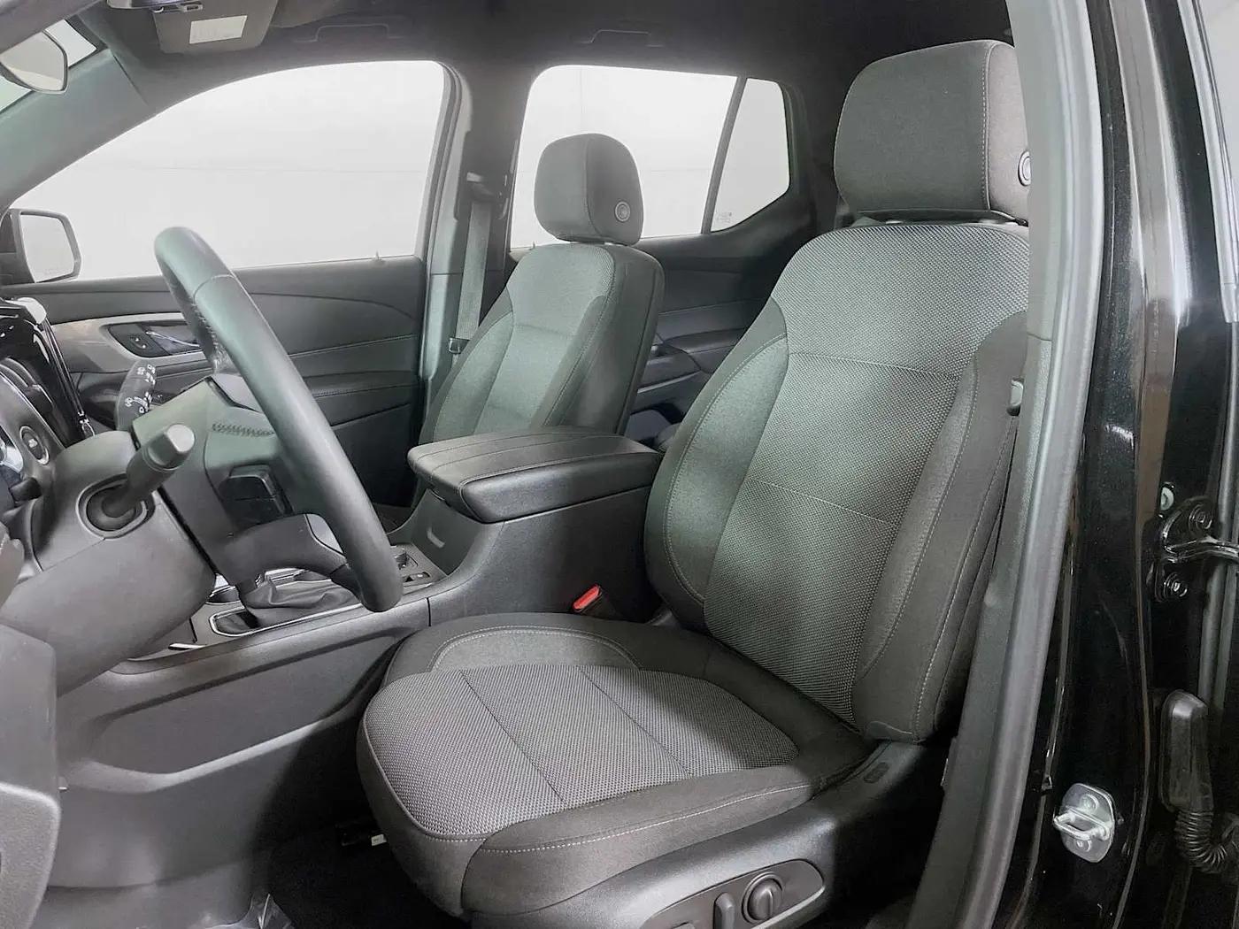 2023 Chevrolet Traverse - $26,995