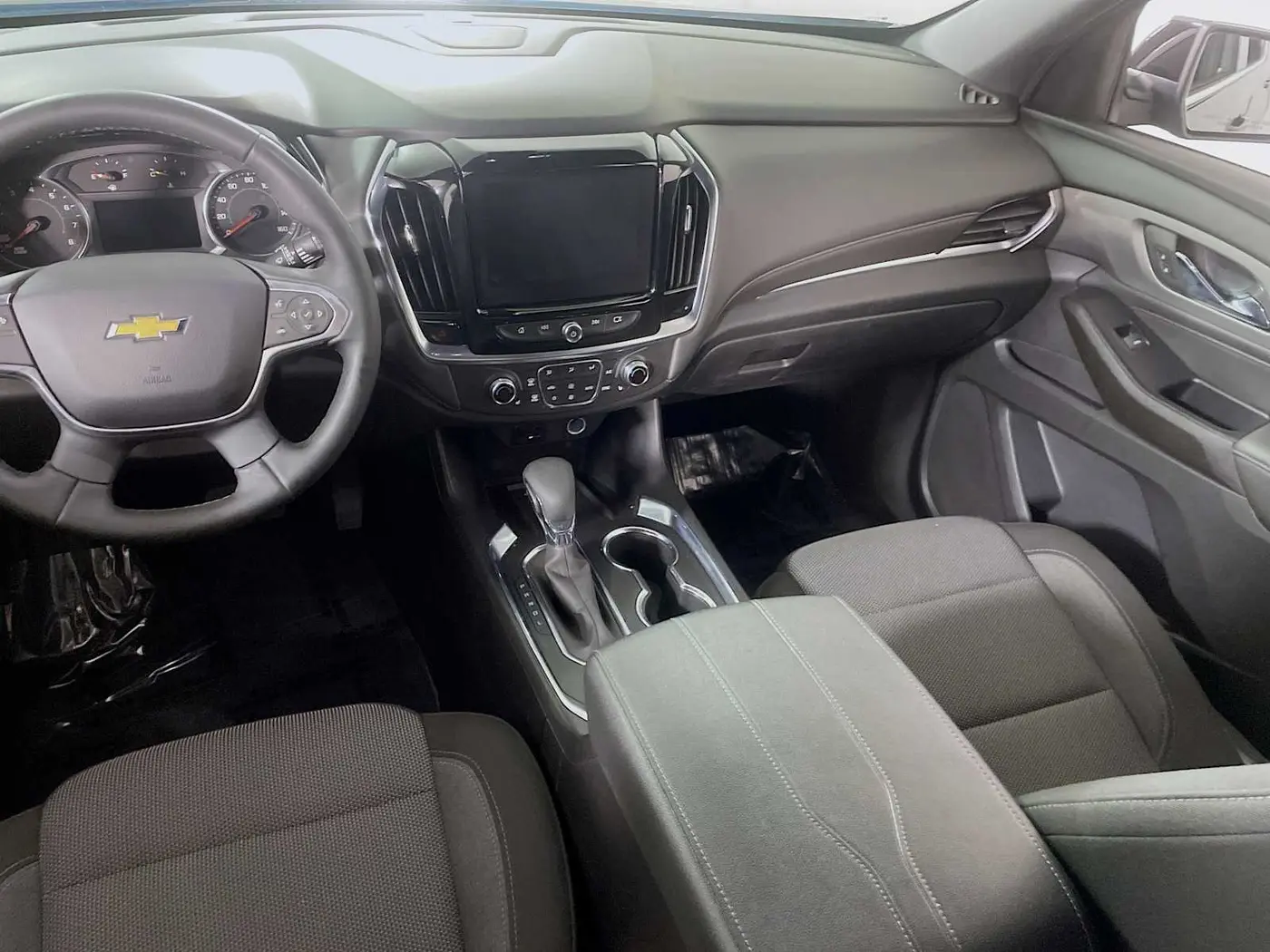 2023 Chevrolet Traverse - $26,995