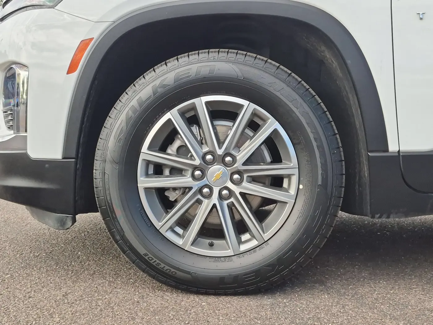 2023 Chevrolet Traverse - $24,594