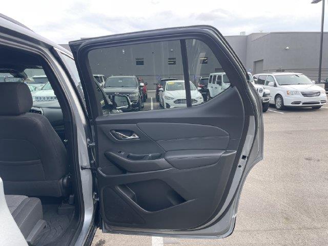 2023 Chevrolet Traverse - $26,304