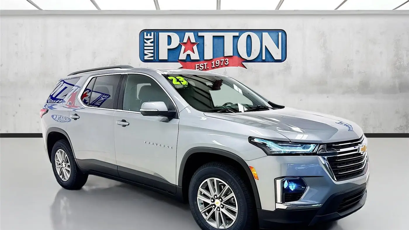 Preowned 2023 Chevrolet Traverse LT Cloth for Sale